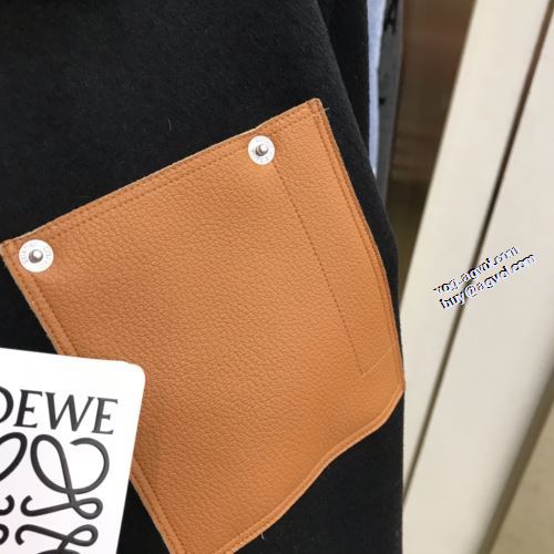 適度な厚み 風合いの出る 2021秋冬 ロエベ LOEWE 個性的 コート ロエベコピー 軽量ジャケット 高級感漂わせる