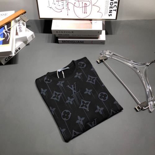2022新作 プリントパーカ 人気ブランド ルイ ヴィトン LOUIS VUITTON プルオーバーパーカー ルイ ヴィトンスーパーコピー  ジップパーカー 存在感のある
