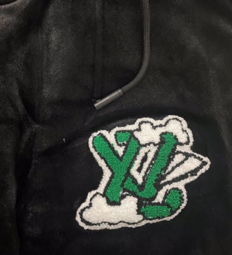 2022新作 軽量ジャケット 人気ブランド ルイ ヴィトンブランド コピー 軽量ジャケット ルイ ヴィトン LOUIS VUITTON セットアップ上下 ポケットづき