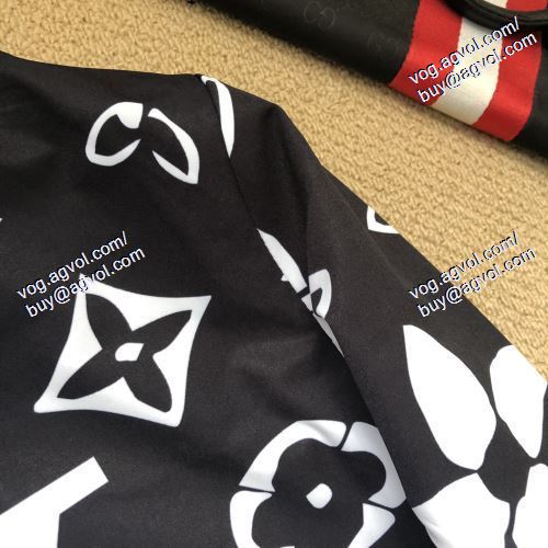  ルイ ヴィトン LOUIS VUITTON    抜群の雰囲気が作れる!      堪能できるコート     2021春夏       LOUIS VUITTONブランド コピー