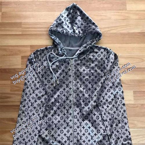 ジンシロン セット 軽量ジャケット 2021秋冬 ルイ ヴィトン LOUIS VUITTON 個性的なデザ ルイ ヴィトンブランド コピー