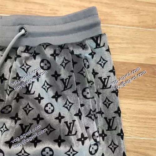 ジンシロン セット 軽量ジャケット 2021秋冬 ルイ ヴィトン LOUIS VUITTON 個性的なデザ ルイ ヴィトンブランド コピー