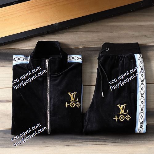 人気商品登場 ルイ ヴィトンスーパーコピー 2021秋冬 ルイ ヴィトン LOUIS VUITTON ジンシロン セット 防寒機能ある