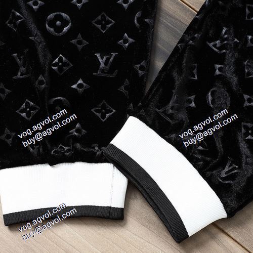 人気新品★超特価★ ルイ ヴィトンコピー 2021秋冬 ルイ ヴィトン LOUIS VUITTON ジンシロン セット 2色可選 鮮やかな配色