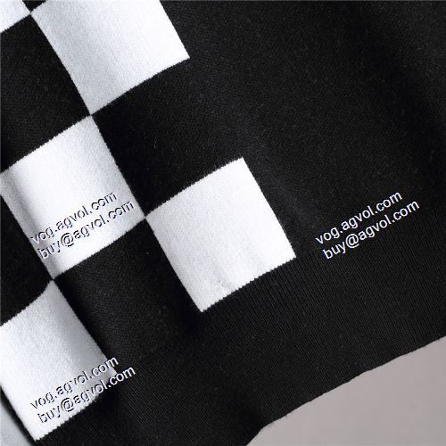 プルオーバー 2021秋冬 ルイ ヴィトン LOUIS VUITTON 適度な厚み サイズ豊富 LOUIS VUITTONスーパーコピー 激安