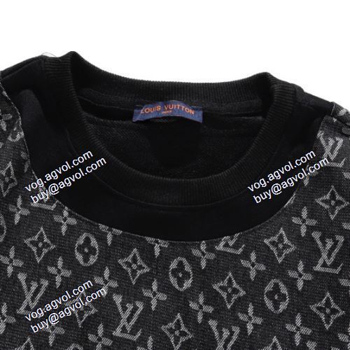プルオーバーパーカー 程よい厚み 2021秋冬 ルイ ヴィトン LOUIS VUITTON 2色可選 ファッション 人気 ルイ ヴィトンスーパーコピー 激安