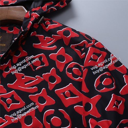 2色可選 フード付きコート シンプルなデザイン 2021秋冬 ルイ ヴィトン LOUIS VUITTON 人気 ランキング ルイ ヴィトンブランドスーパーコピー