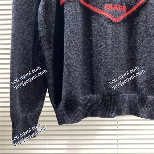 落ち着いた感覚 LOUIS VUITTONスーパーコピー 2021秋冬 ルイ ヴィトン LOUIS VUITTON 2色可選 プルオーバー 優美なファー使い