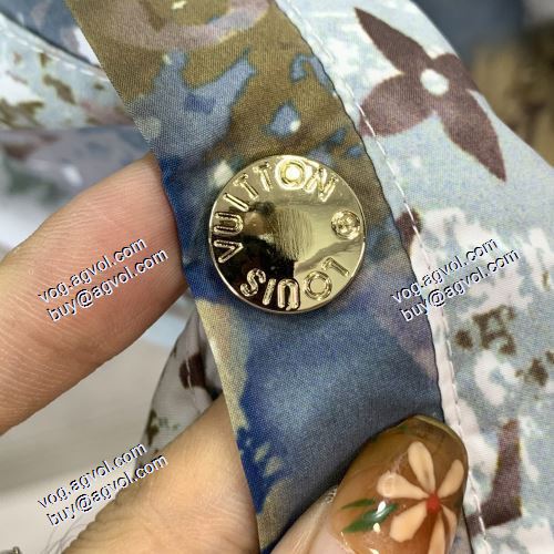 先行販売 LOUIS VUITTONコピーブランド 2021秋冬 ルイ ヴィトン LOUIS VUITTON ブルゾン 軽量ジャケット
