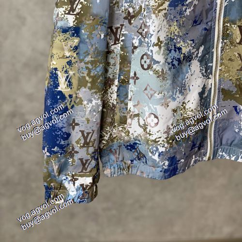 先行販売 LOUIS VUITTONコピーブランド 2021秋冬 ルイ ヴィトン LOUIS VUITTON ブルゾン 軽量ジャケット