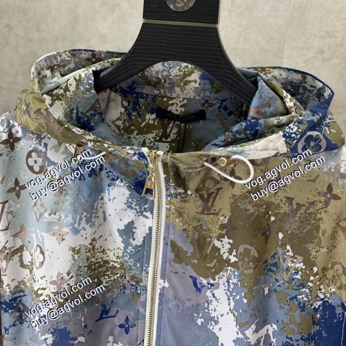 先行販売 LOUIS VUITTONコピーブランド 2021秋冬 ルイ ヴィトン LOUIS VUITTON ブルゾン 軽量ジャケット