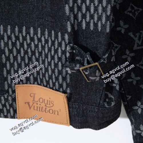 2色可選 テーラードジャケット 個性的 LOUIS VUITTONブランドスーパーコピー 2021秋冬 ルイ ヴィトン LOUIS VUITTON ちょうどいい丈感