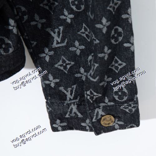 2色可選 テーラードジャケット 個性的 LOUIS VUITTONブランドスーパーコピー 2021秋冬 ルイ ヴィトン LOUIS VUITTON ちょうどいい丈感