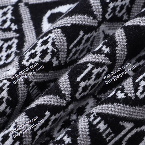 LOUIS VUITTONスーパーコピー  2021秋冬 ルイ ヴィトン LOUIS VUITTON ニットパーカー 防寒 デザイン性の高い