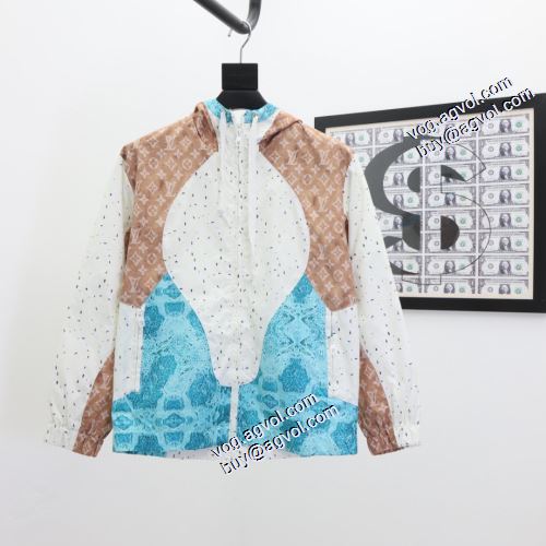 ジャケット 帽子付き ルイ ヴィトンコピーブランド 2021秋冬 ルイ ヴィトン LOUIS VUITTON ファション性の高い