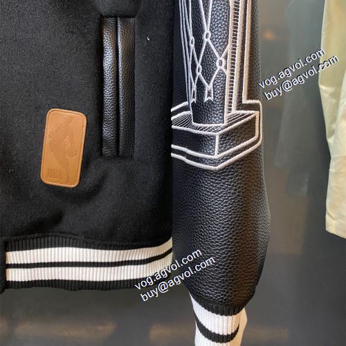 ルイ ヴィトンコピー 2021秋冬 ルイ ヴィトン LOUIS VUITTON 大絶賛の履き心地! ジャケット 防寒機能ある