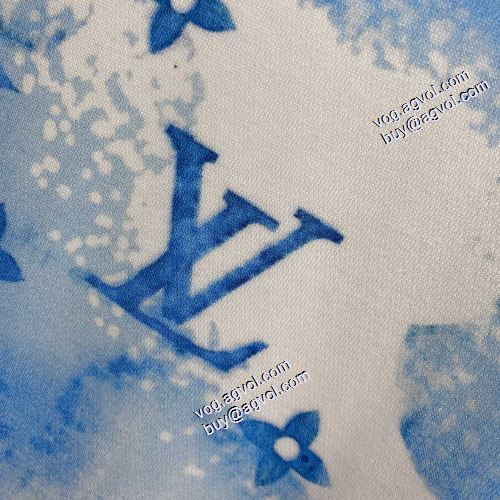 スタイリッシュな印象 ルイ ヴィトンスーパーコピー プルオーバーパーカー スタイリッシュ 2021秋冬 ルイ ヴィトン LOUIS VUITTON
