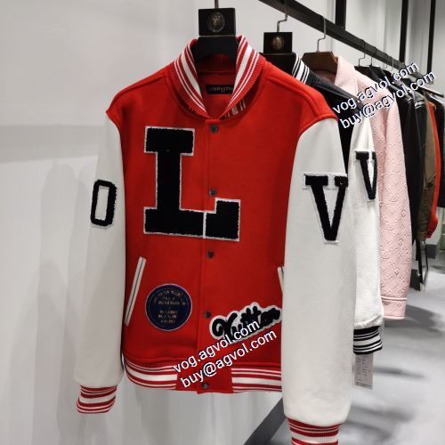 2021秋冬 ルイ ヴィトン LOUIS VUITTON 落ち着いた感覚 ルイ ヴィトンスーパーコピー 激安 革ジャケット 2色可選 堪能できるコート