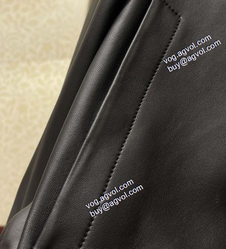 革ジャンパー 上質 ルイ ヴィトンスーパーコピー 最安値に挑戦 2021秋冬 ルイ ヴィトン LOUIS VUITTON