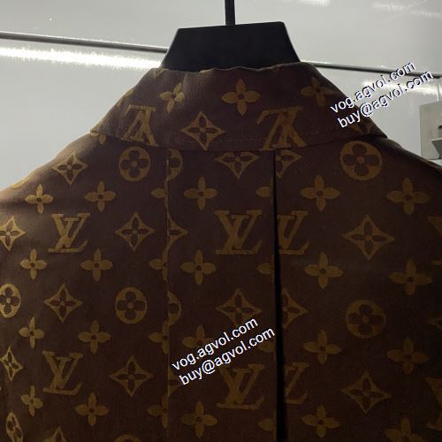 先行販売 ルイ ヴィトンブランドコピー 2021秋冬 ルイ ヴィトン LOUIS VUITTON ブルゾン 艶やかなコート