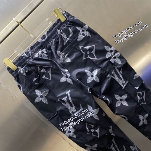 2021秋冬 ルイ ヴィトン LOUIS VUITTON ルイ ヴィトンコピー 個性的 セットアップ上下 2色可選 大花プリント