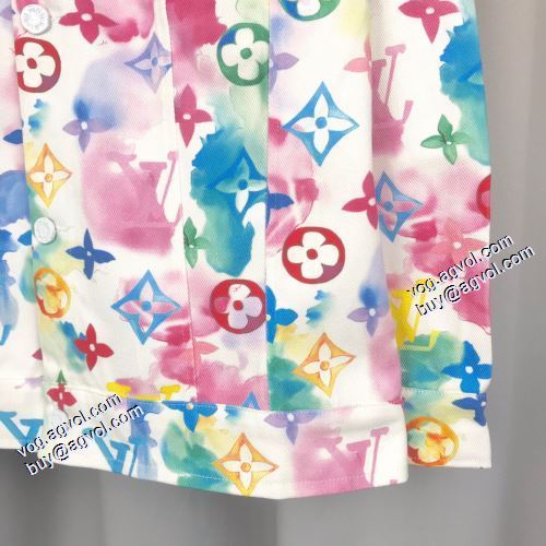 ジャケット 風合いの出る ルイ ヴィトンブランドコピー 2021秋冬 ルイ ヴィトン LOUIS VUITTON 個性的なデザ