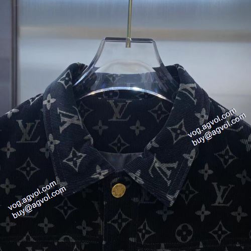 人気ブランド 2021秋冬 ルイ ヴィトン LOUIS VUITTON ルイ ヴィトンコピーブランド 堪能できるコート こだわりのコート