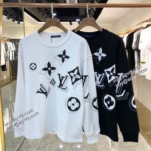 幅広いジャンル 2色可選 ルイ ヴィトンブランド コピー 2021秋冬 ルイ ヴィトン LOUIS VUITTON 存在感のある プルオーバーパーカー