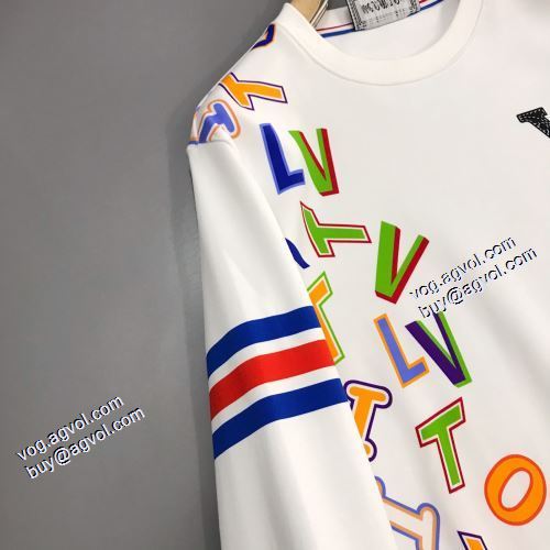 2色可選 プルオーバーパーカー 英字 2021秋冬 ルイ ヴィトン LOUIS VUITTON ファッション 人気 ルイ ヴィトンコピー src=