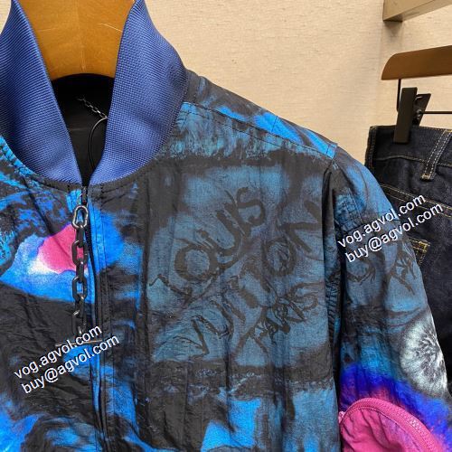 数に限りがある 2021秋冬 ルイ ヴィトン LOUIS VUITTON ルイ ヴィトンブランドスーパーコピー ブルゾン こだわりのコート