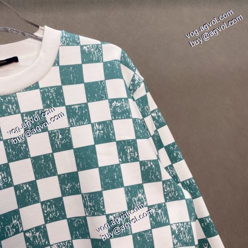 2021秋冬 ルイ ヴィトン LOUIS VUITTON もっとも高い人気を誇る ルイ ヴィトンブランド 偽物 通販 プルオーバーパーカー シンプルなデザイン 上質