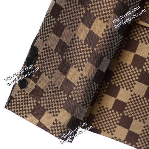 2021秋冬 ルイ ヴィトンコピーブランド ルイ ヴィトン LOUIS VUITTON 風合いの出る 売れ筋のいい ジャケット 2色可選 堪能できるコート