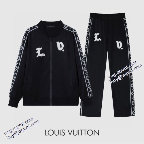 2021秋冬 ルイ ヴィトン LOUIS VUITTON セットアップ上下 オリジナルプリント 秋の定番 ルイ ヴィトンブランド コピー 最安値に挑戦