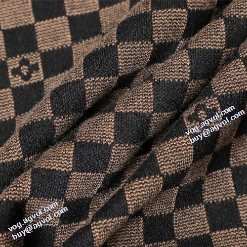 2021秋冬 ルイ ヴィトン LOUIS VUITTON ルイ ヴィトンブランドコピー 個性的なデザ セーター ハーフコートチェック柄 こだわりのコート