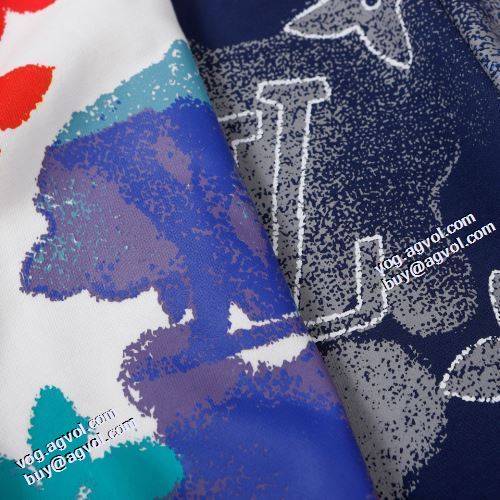 程よい厚み 人気商品登場 2021秋冬 ルイ ヴィトン LOUIS VUITTON ルイ ヴィトンブランド コピー 2色可選 プルオーバーパーカー トリコロール使い