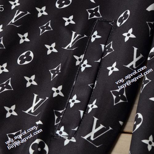 セットアップ上下 プリント柄 2021秋冬 ルイ ヴィトン LOUIS VUITTON 防寒機能ある ルイ ヴィトンスーパーコピー 激安 選べる極上
