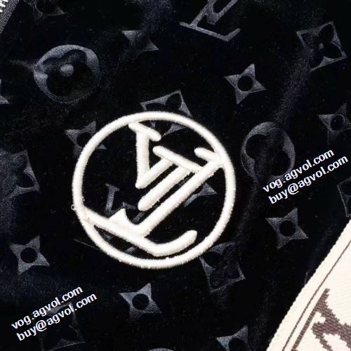 ジンシロン セット コスパ最高のプライス 4色可選 高級感漂わせる 2021秋冬 ルイ ヴィトン LOUIS VUITTON 適度な厚み 英字 ルイ ヴィトンブランド コピー