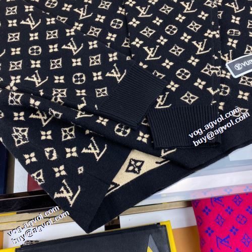 2021秋冬 ルイ ヴィトン LOUIS VUITTON ルイ ヴィトンコピーブランド セーター 2色可選 優美なファー使い プリント柄 ファション性の高い