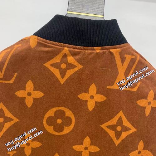 ルイ ヴィトン偽物ブランド 数に限りがある 2021秋冬 ルイ ヴィトン LOUIS VUITTON ジャケット デニムジャケット スナップ止め仕様 優しい色合い