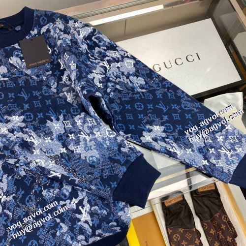 ルイ ヴィトンブランドスーパーコピー プリント柄 プルオーバーパーカー 2021秋冬 ルイ ヴィトン LOUIS VUITTON ジップパーカー ビンテージ感ある 風合いが出る