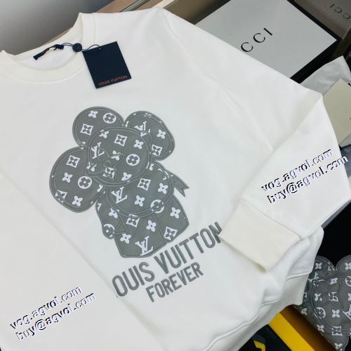 2色可選 スタイリッシュ 長く愛用できる 2021秋冬 ルイ ヴィトン LOUIS VUITTON オリジナルプリント プルオーバーパーカー ルイ ヴィトンブランドコピー