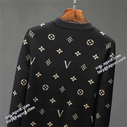 綺麗に決まるフォルム！2021秋冬 ルイ ヴィトン LOUIS VUITTON プリント柄 セーター 優美なファー使い ルイ ヴィトンブランドスーパーコピー
