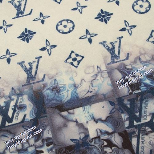 着心地抜群 2021秋冬 ルイ ヴィトン LOUIS VUITTON ルイ ヴィトンコピー 裏ボア付 厚手 3色可選 セーター プリント柄
