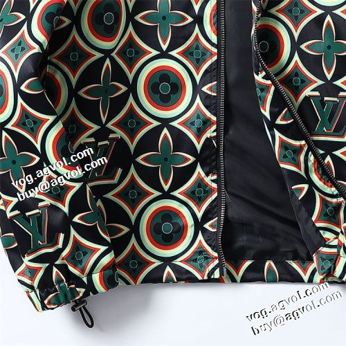 2021秋冬 ルイ ヴィトン LOUIS VUITTON ブルゾン ジャケット プリント柄 今買い◎得 ルイ ヴィトンコピー 優しい色合い こだわりのコート