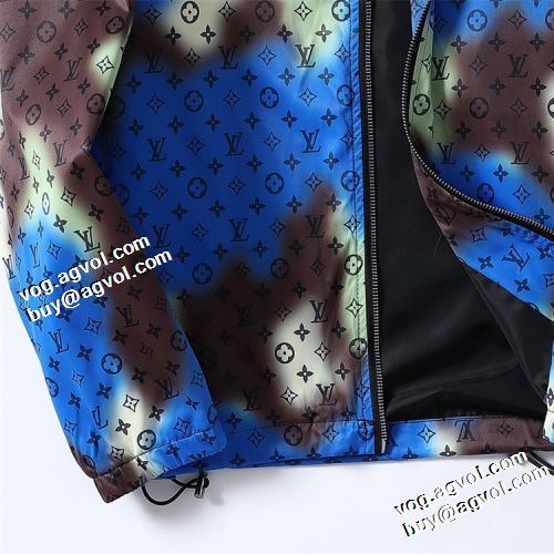 魅力ファッション 2021秋冬 ジャケット ブルゾン フード付きコート ルイ ヴィトン LOUIS VUITTON ルイ ヴィトンコピー ブランド 高級感漂わせる