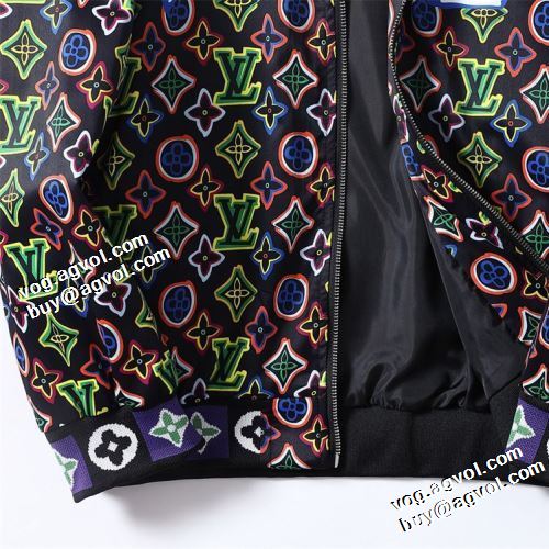 ルイ ヴィトンブランド コピー 2021秋冬 ルイ ヴィトン LOUIS VUITTON 耐久性のある ブルゾン ジャケット プリント柄 楽に着用出来る