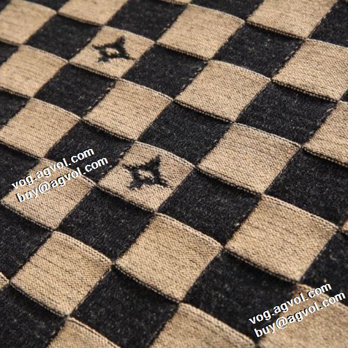 2色可選 スタイリッシュな印象 ルイ ヴィトンコピー 2021秋冬 ルイ ヴィトン LOUIS VUITTON セーター 防寒機能ある チェック柄