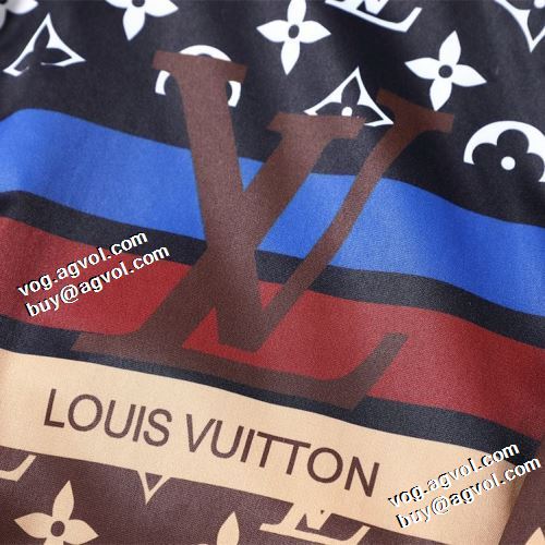 2021秋冬 ルイ ヴィトン LOUIS VUITTON ブルゾン コート 適度な厚み 大花プリント 豊富なサイズ ルイ ヴィトンブランド 偽物 通販