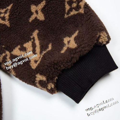 2021秋冬 ルイ ヴィトン LOUIS VUITTON ウールコート 裏ボア付 防寒機能ある 着心地抜群 ルイ ヴィトンコピー