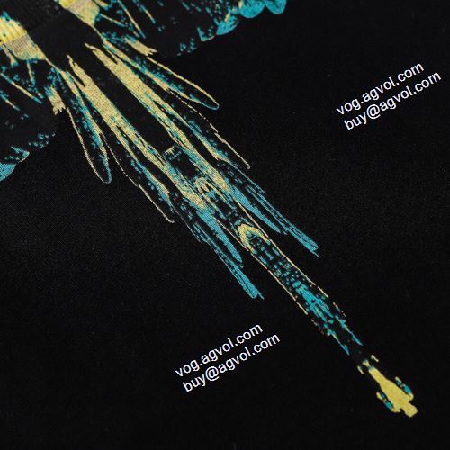 2021秋冬 風合いの出る マルセロバーロン Marcelo Burlon プルオーバーパーカー 数に限りがある マルセロバーロンブランド 偽物 通販 適度な厚み